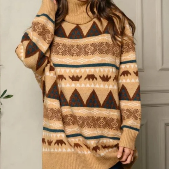 HYFVE Tops - Aztec Print Sweater
